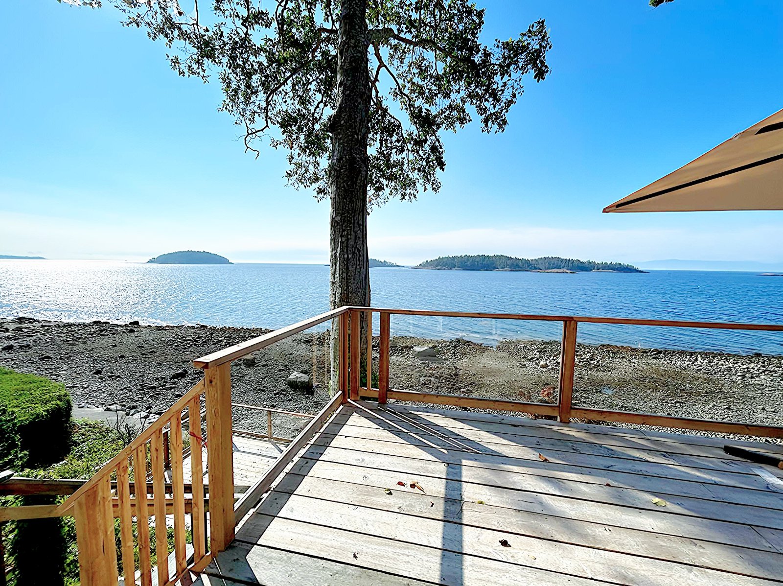 3 Bedroom House for Rent - 6663 Sunshine Coast Hwy, Sechelt, BC 3